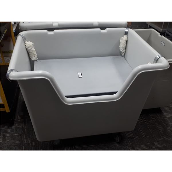 NEW EASY ACCESS MOBILE STARCART W/ SPRING DECK