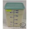 Image 1 : 18 QT POLYCARBONATE DRY STORAGE BIN