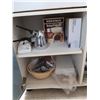Image 12 : Kitchen Aid And More Cat A