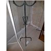 Image 6 : Coat Rack & Candle Holder Stand Cat C