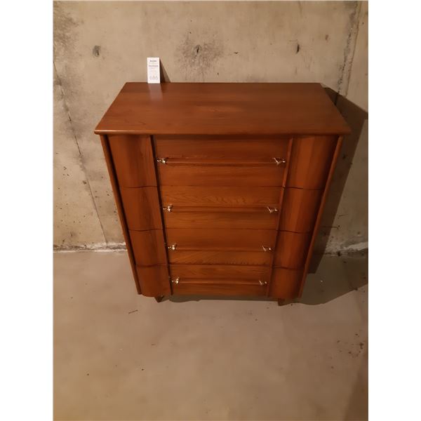 Knetchel Tall Boy Cat C