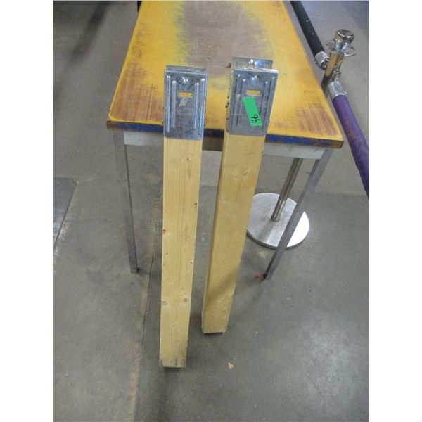 ESTATE:  2 WOOD SAW HORSE BRACKETS