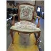 Image 1 : COLLECTIBLE:  ANTIQUE TAPESTRY STYLE ARM CHAIR