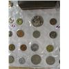 Image 2 : TRAY OF COLLECTIBLE JEWELRY & WORLD COINS