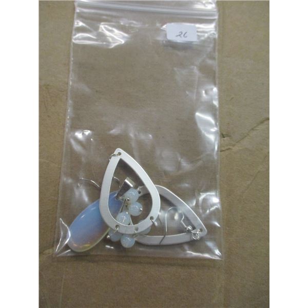 SET OF TEARDROP OPALINE PENDANT & COORDINATING DROP EARRINGS