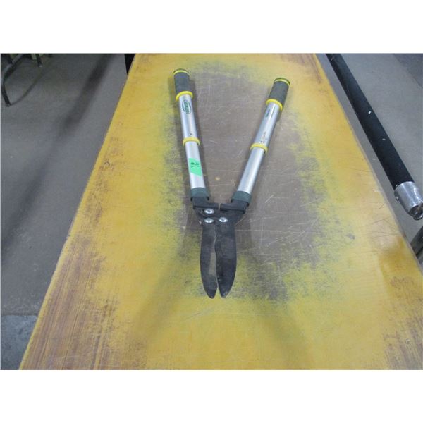ESTATE:  YARDWORK SHEARS