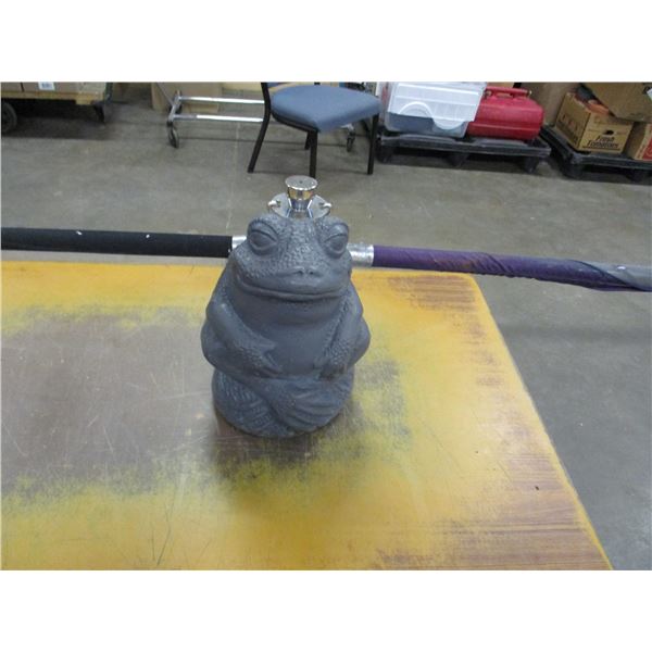 FROG LAWN ORNAMENT