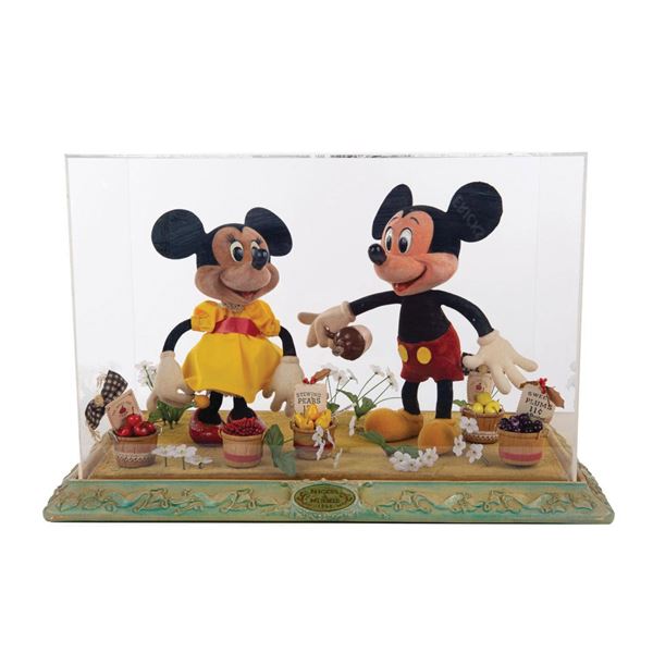 Mickey & Minnie Disneyana Character Display in Case.