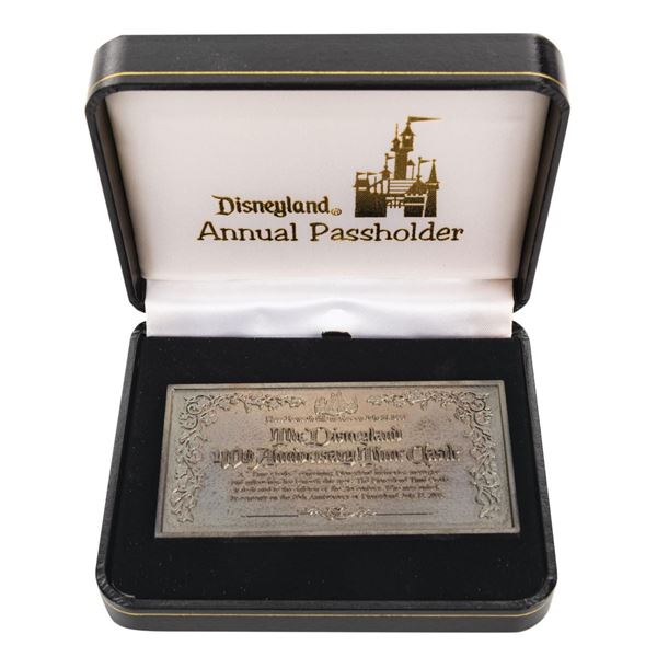 Disneyland 40th Time Capsule Plaque Passholder Pin.
