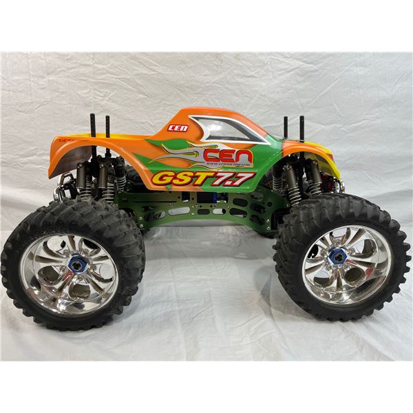 CEN Genesis 7.7 RC Truck