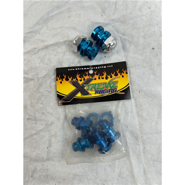 Traxxas Slash 2WD 17mm Blue Wheel Adapters