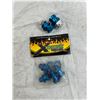 Image 1 : Traxxas Slash 2WD 17mm Blue Wheel Adapters