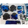 Image 6 : RC Car parts and chassis pieces in blue