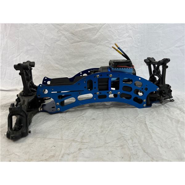 Partially assembled aluminium frame RC car