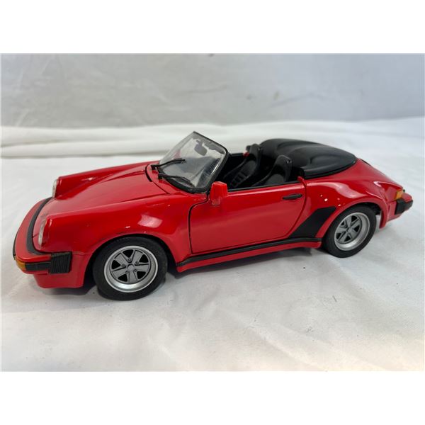 1/18th scale 1989 Porsche 911 speedster die cast