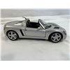 Image 3 : 1/18 scale Maisto Die Cast opel Speedster