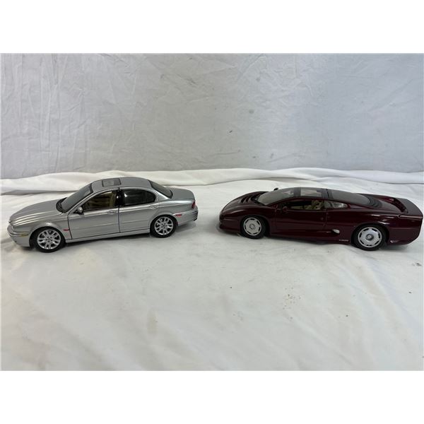 Set of 2- 1/18 scale die cast Jaguar Cars