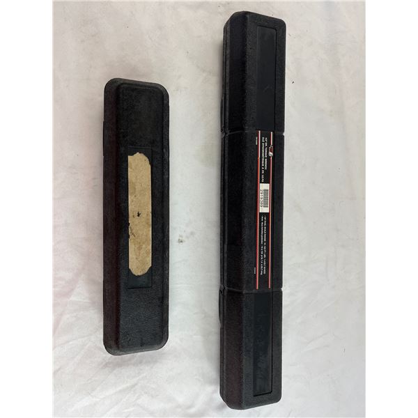 set of two Torque wrenches