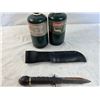 Image 5 : Camping knife w/ compass & mini propane tanks