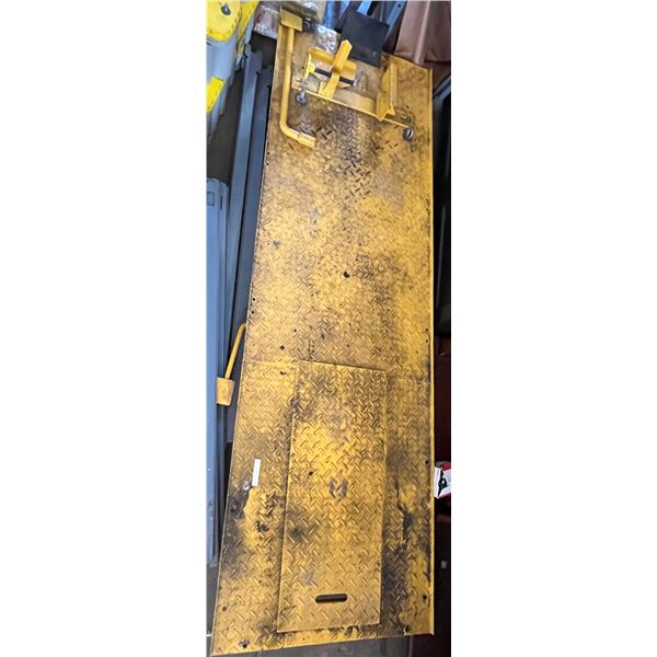 87"x27" motorcycle lift