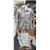 Image 1 : FIVE DIGITAL ARMY COMBAT CAMOUFLAGE INSECT REPELLENT APPAREL LARGE-REG