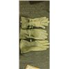 Image 1 : FLYERS WINTER GLOVES - GEOTEC ONE SMALL AND ONE LARGE