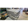 Image 2 : ARMY SURPUS SHIPPING CONTAINERS 37 X 29 X 29" LINING MAY NEED REPLACING. PSI