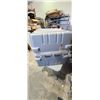 Image 8 : ARMY SURPUS SHIPPING CONTAINERS 37 X 29 X 29" LINING MAY NEED REPLACING. PSI