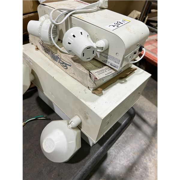 FOUR PIECE EMERGENCY EXIT LIGHTS