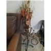 Image 1 : SET: 2 IRON PLANT RACKS & 6 'TEALIGHT' CANDLE(S) HOLDER
