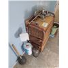 Image 9 : KNEE PADS, CANNISTERS & MISC. Assorted HOUSE & BATHROOM ITEMS