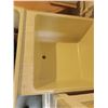 Image 2 : LAUNDRY SINK