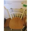 Image 1 : 7-PC. - D.R. TABLE & CHAIRS - PINE & WHITE