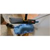 Image 5 : EASY LIFTER/MOPS & BROOMS/COMMERCIAL WRINGER MOP BUCKET/