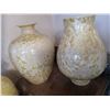 Image 1 : 3-PC. CREAM CERAMIC VASES (SEE PHOTOS.)