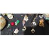 Image 14 : CHRISTMAS TREE DECORATIONS/ORNAMENTS