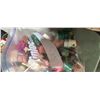 Image 15 : CHRISTMAS TREE DECORATIONS/ORNAMENTS