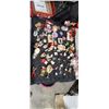 Image 1 : CHRISTMAS TREE DECORATIONS/ORNAMENTS
