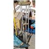 Image 3 : YARD AND GARDEN TOOLS
