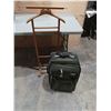Image 1 : LUGGAGE & RACK