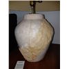 Image 2 : Marble Base Lamp Cat A
