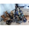 Image 1 : African Figurines and Décor Cat A