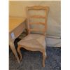 Image 9 : Desk & Chair Cat C