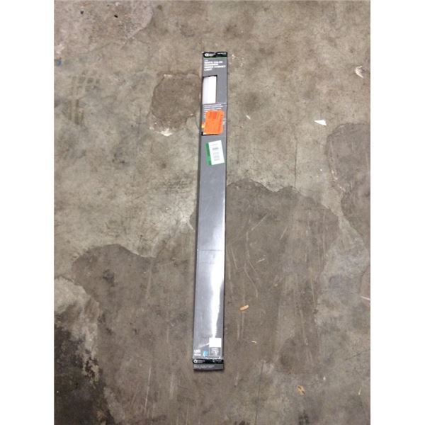 Commercial electric white color changing under cabinet light