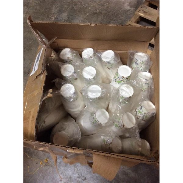 Box of 16 ounce cups