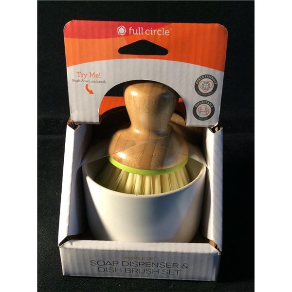 Soap dispenser and dish brush set