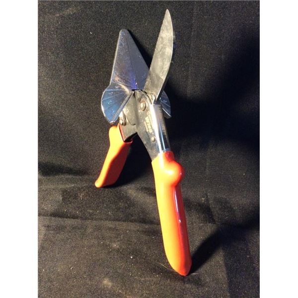 Crescent WISS wrench