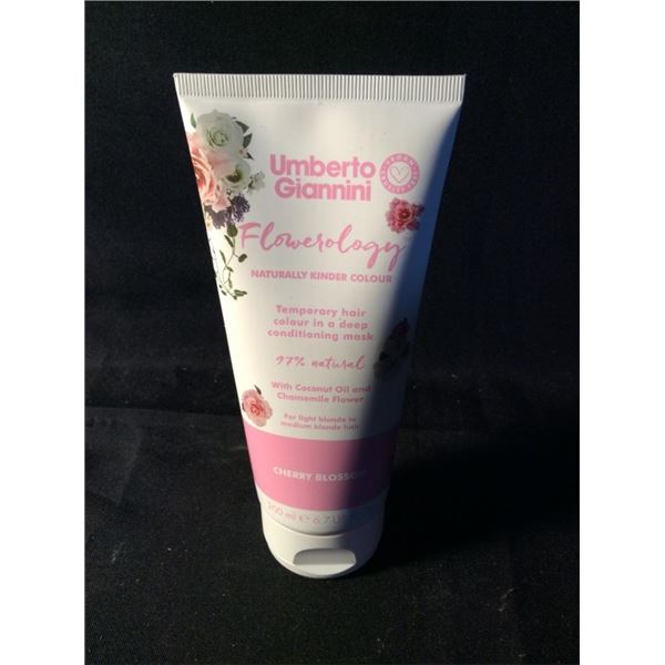 Temporary hair color with coconut oil and flour cherry blossom color