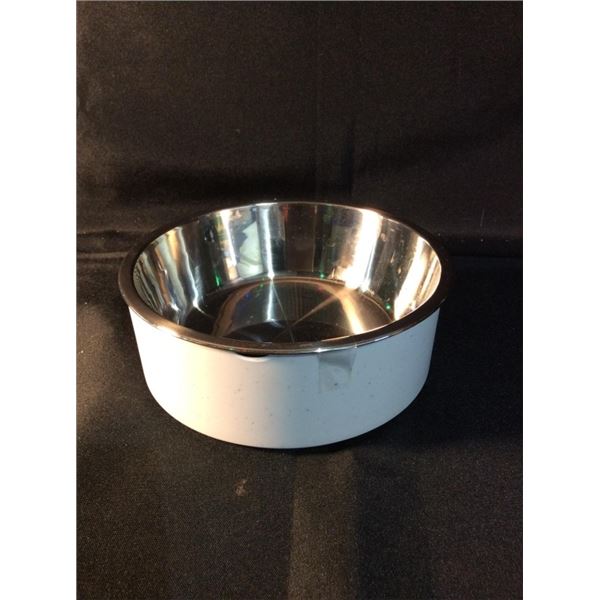 Boots and Barkley watering dish