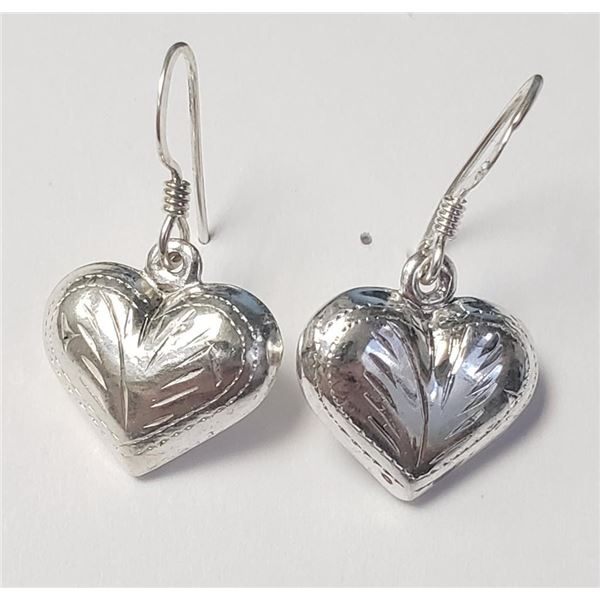 Silver Heart Earrings (~Size )(Ring is resizable for $40) (~length inches), Suggested Retail Value $